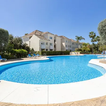 Апартаменты Oleholidays Bahia Vista Hermosa Марбелья